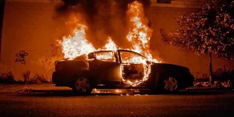 Πυρπόλησαν αυτοκίνητο 28χρονου στην Λευκωσία