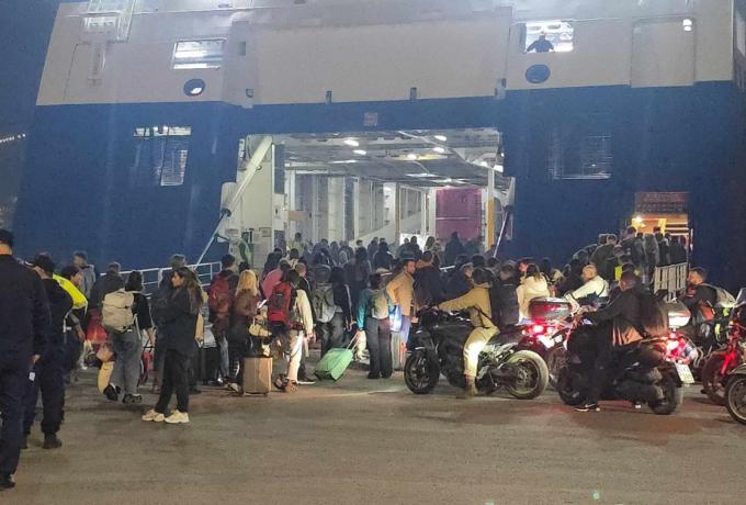 Κυκλάδες: 220 επιβάτες έβγαλαν εισιτήριο για Σύρο ενώ πήγαιναν Πειραιά