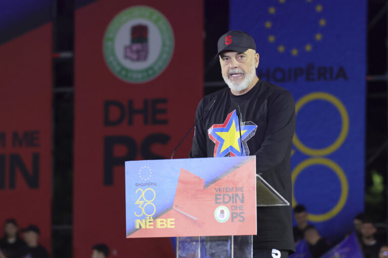 Εκλογές στην Αλβανία: Ο πρωθυπουργός Ράμα διεκδικεί τέταρτη θητεία