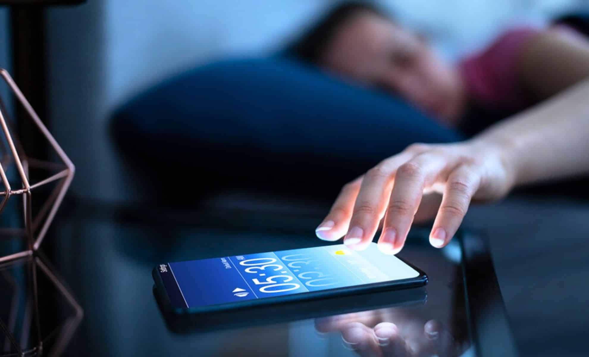 Τελικά το snooze στο ξυπνητήρι βοηθά ή βλάπτει την υγεία; Τελικά το snooze στο ξυπνητήρι βοηθά ή βλάπτει την υγεία;