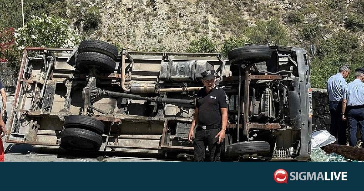Τραγωδία στην άσφαλτο: Νεκρός ο οδηγός του βυτιοφόρου (PICS)
