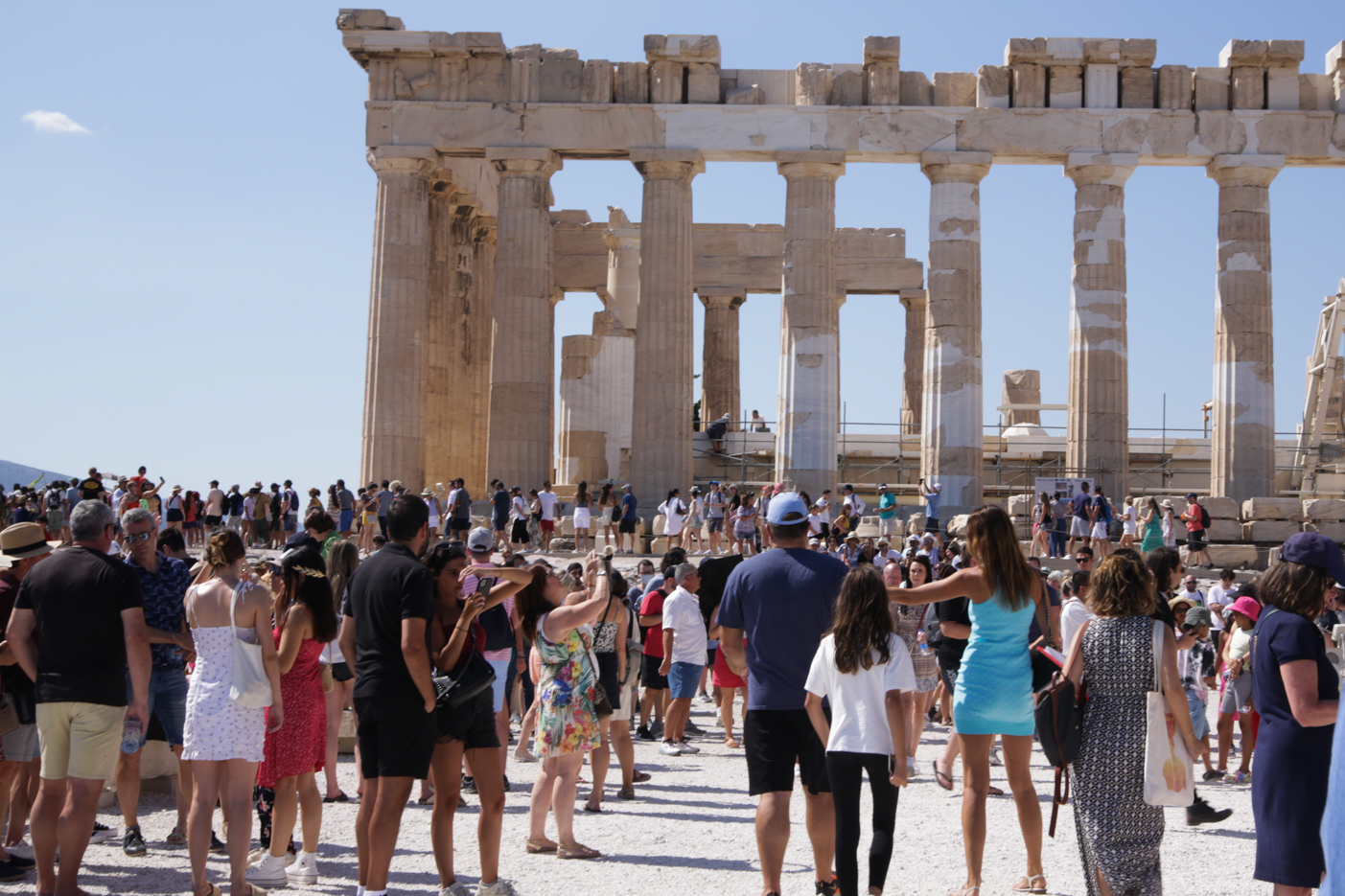 Κλείνει η Ακρόπολη το απόγευμα εξαιτίας καύσωνα