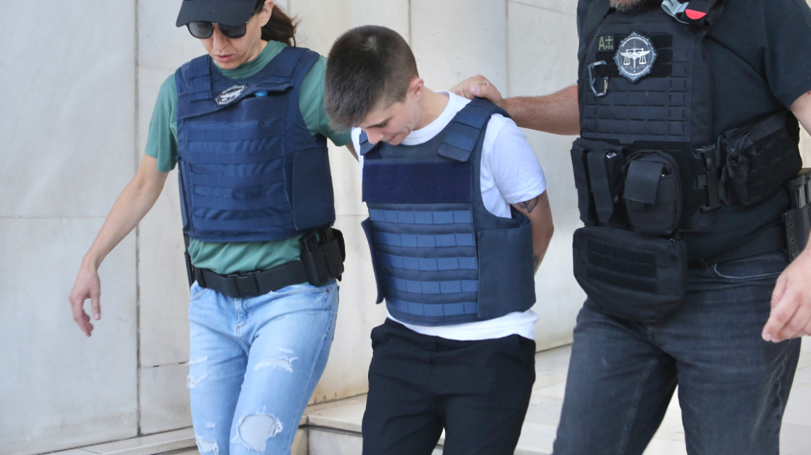Ομολόγησε τις δολοφονίες 3 βρεφών και της αδελφής της η Μουρτζούκου