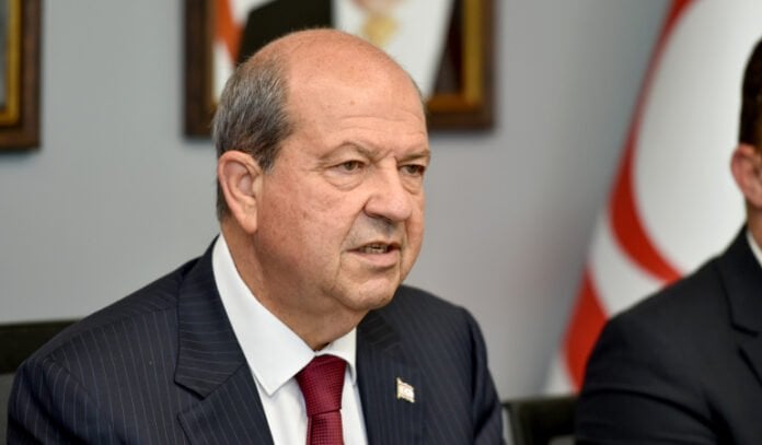 Έχει κάποιες προτάσεις πέραν από τα έξι θέματα, δήλωσε στη Ν. Υόρκη ο Τατάρ Έχει κάποιες προτάσεις πέραν από τα έξι θέματα, δήλωσε στη Ν. Υόρκη ο Τατάρ