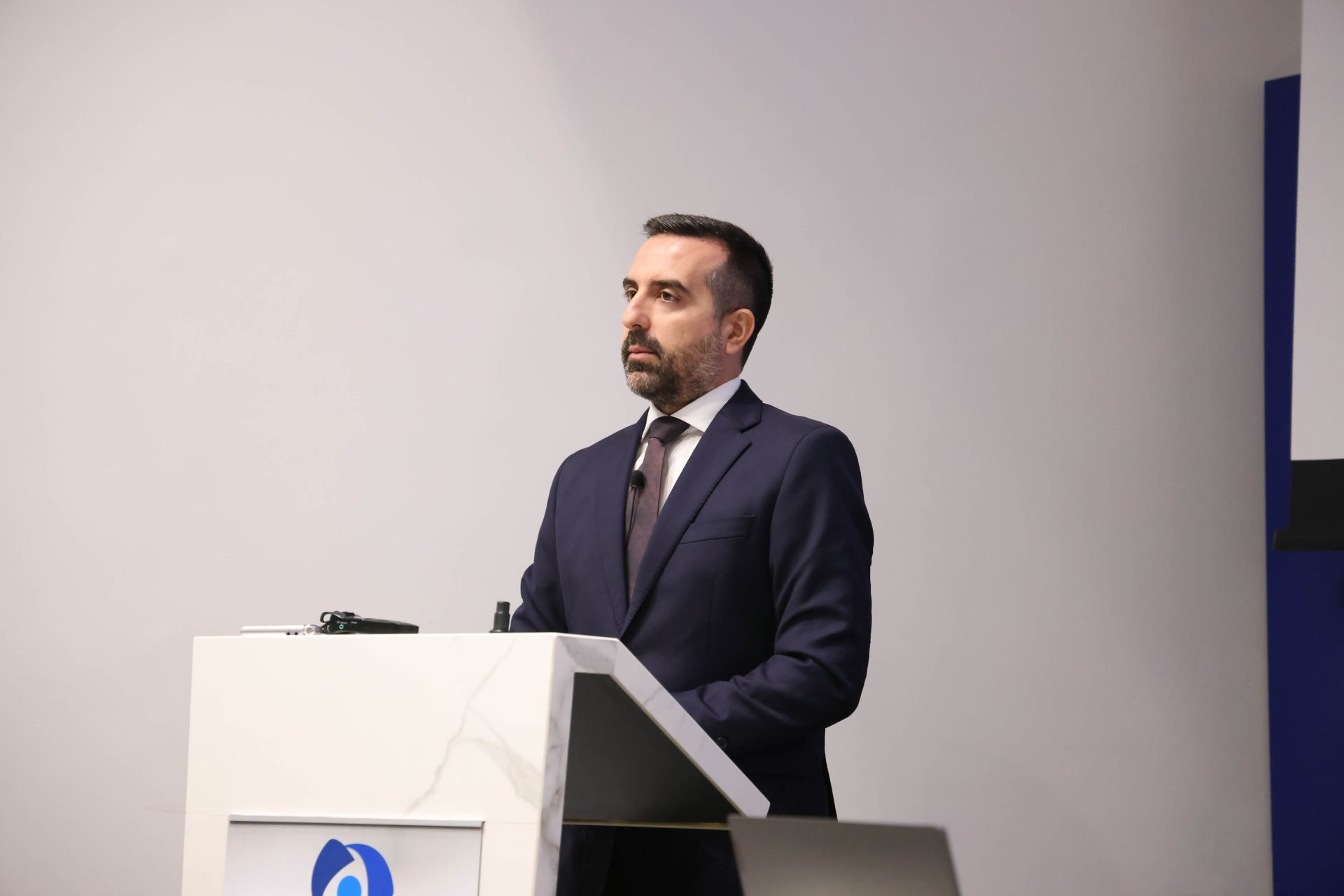 Υφ. Μετανάστευσης: Δεν υπήρξαν βασανιστήρια μεταναστών στη Νεκρή Ζώνη Υφ. Μετανάστευσης: Δεν υπήρξαν βασανιστήρια μεταναστών στη Νεκρή Ζώνη