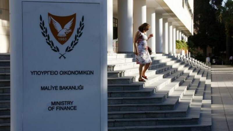 Σε δημόσια διαβούλευση έξι φορολογικά νομοσχέδια, ανακοίνωσε το ΥΠΟΙΚ