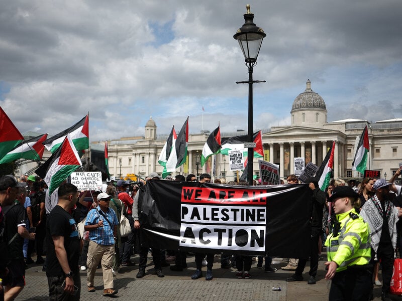 Η Βρετανία απαγόρευσε την Palestine Action – Μαζικές συλλήψεις διαδηλωτών Η Βρετανία απαγόρευσε την Palestine Action – Μαζικές συλλήψεις διαδηλωτών