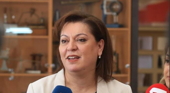 Το σχολείο αλλάζει: θεμέλιο μιας σύγχρονης κοινωνίας και οικονομίας Το σχολείο αλλάζει: θεμέλιο μιας σύγχρονης κοινωνίας και οικονομίας