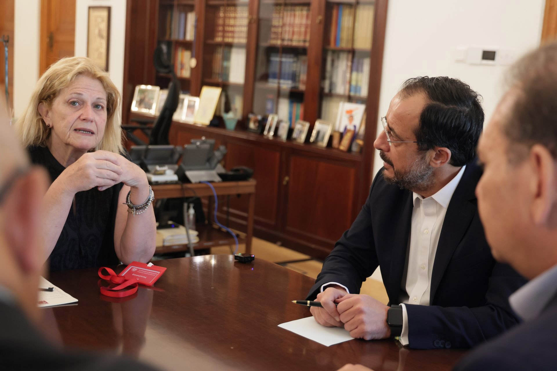 «Ο ΠτΔ θα θέσει στα ΜΟΕ με Τουρκία τα προβλήματα των αγνοουμένων» «Ο ΠτΔ θα θέσει στα ΜΟΕ με Τουρκία τα προβλήματα των αγνοουμένων»