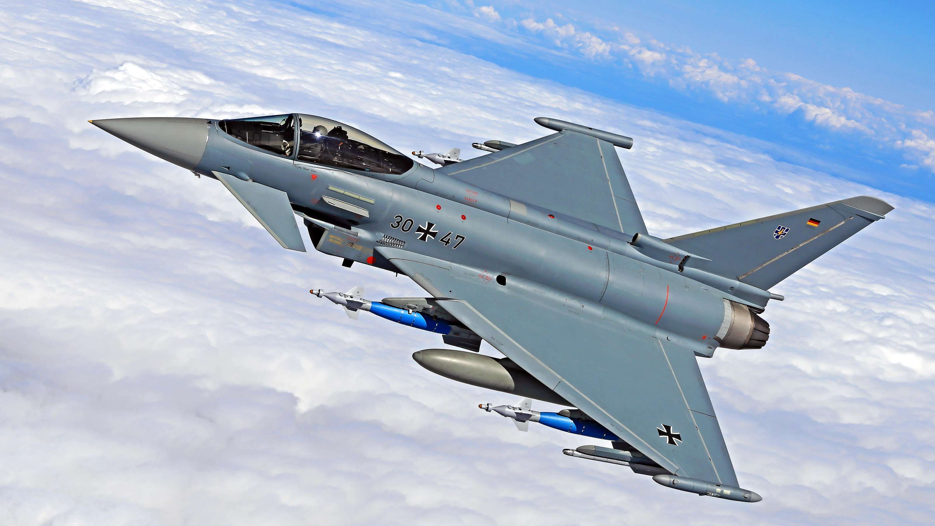 Πρόσω ολοταχώς για Eurofighter: Ερντογάν και Στάρμερ συζητούν τη συμφωνία