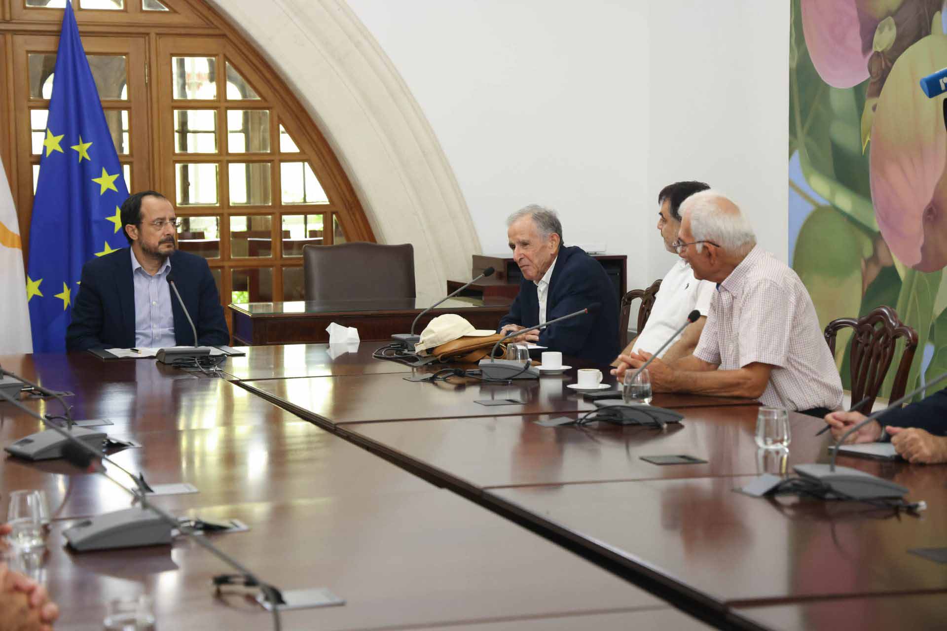 Περιουσιακό-λειτουργία Απ. Βαρνάβα συζήτησαν ΠτΔ-κοινότητες Σαλαμίνας Περιουσιακό-λειτουργία Απ. Βαρνάβα συζήτησαν ΠτΔ-κοινότητες Σαλαμίνας