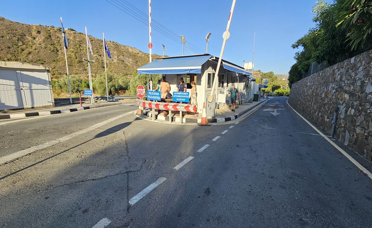 Προώθηση διάνοιξης διόδου Κοκκίνων ζητά ο Δήμαρχος Πόλης Χρυσοχούς από ΠτΔ Προώθηση διάνοιξης διόδου Κοκκίνων ζητά ο Δήμαρχος Πόλης Χρυσοχούς από ΠτΔ