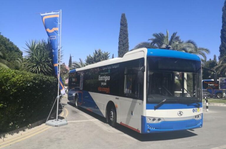 Αναστολή απεργιακών μέτρων στην εταιρεία λεωφορείων στη Λάρνακα λόγω πυρκαγιών