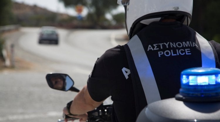 Επ. Λεμεσού: Πολίτες ενημέρωσαν την Αστυνομία για κινήσεις ύποπτου προσώπου Επ. Λεμεσού: Πολίτες ενημέρωσαν την Αστυνομία για κινήσεις ύποπτου προσώπου