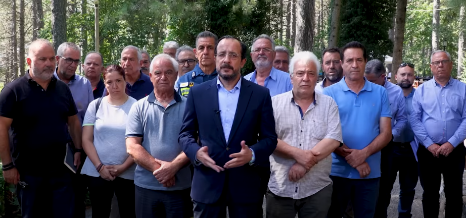 Πυρ ομαδόν κατά Χριστοδουλίδη μετά το διάγγελμα: «Υπάρχουν ευθύνες» Πυρ ομαδόν κατά Χριστοδουλίδη μετά το διάγγελμα: «Υπάρχουν ευθύνες»