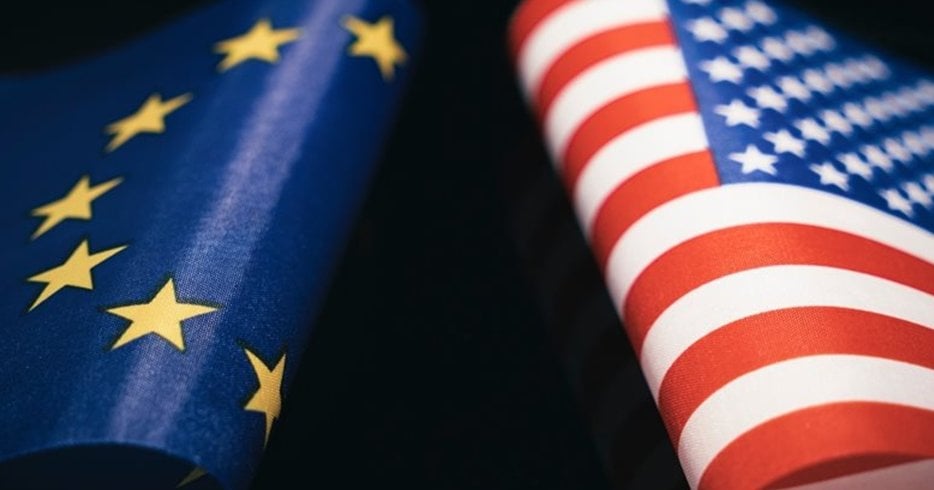 Νέα εμπορική συμφωνία ΕΕ–ΗΠΑ: Σταθερότητα με τίμημα την υποχώρηση