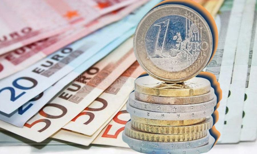 Αύξηση 5,4% στις μέσες ακαθάριστες μηνιαίες απολαβές των υπαλλήλων