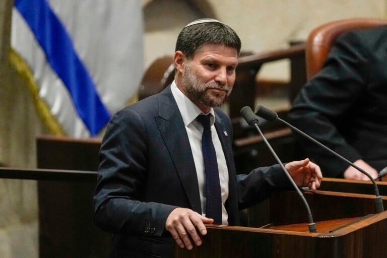 Ο ακροδεξιός υπουργός Οικονομικών Σμότριτς θέλει την ανακατάληψη της Γάζας Ο ακροδεξιός υπουργός Οικονομικών Σμότριτς θέλει την ανακατάληψη της Γάζας