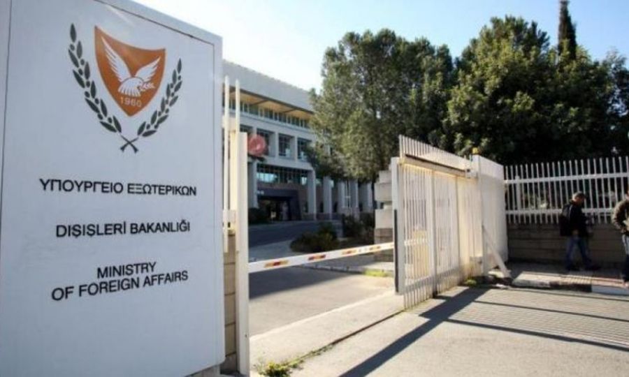 Συνομιλίες Κόμπου–Μπαρό στη Λευκωσία για Κυπριακό και διμερή συνεργασία Συνομιλίες Κόμπου–Μπαρό στη Λευκωσία για Κυπριακό και διμερή συνεργασία