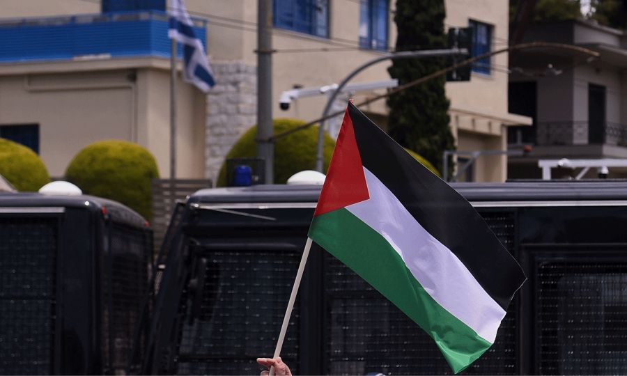 Οι Ηνωμένες Πολιτείες επέβαλαν κυρώσεις στην Παλαιστινιακή Αρχή και την ΟΑΠ Οι Ηνωμένες Πολιτείες επέβαλαν κυρώσεις στην Παλαιστινιακή Αρχή και την ΟΑΠ