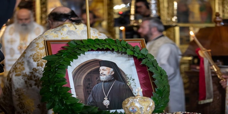 Αρχιεπίσκοπος; Μόνο οι παρακαταθήκες του Μακάριου μας βγάζουν από το αδιέξοδο