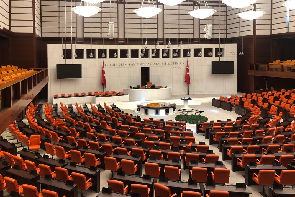 Ιστορική πρώτη συνεδρίαση για την επίλυση του Κουρδικού στην Τουρκία