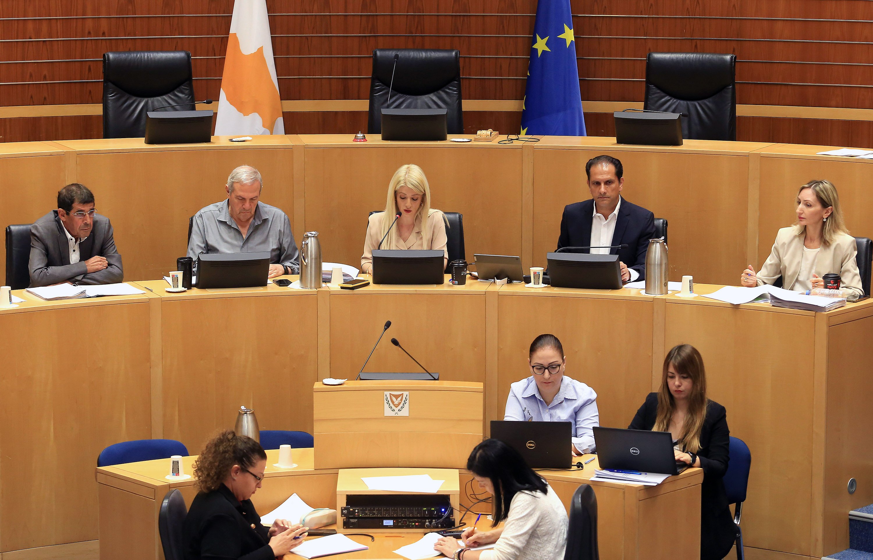 Βουλή: Μερικώς αποδεκτή η αναπομπή για τις πολλαπλές συντάξεις Βουλή: Μερικώς αποδεκτή η αναπομπή για τις πολλαπλές συντάξεις