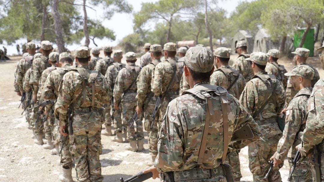 ΥΠΑΜ: Διευκολύνσεις σε εθνοφρουρούς για πανεπιστήμια της ΚΔ ΥΠΑΜ: Διευκολύνσεις σε εθνοφρουρούς για πανεπιστήμια της ΚΔ