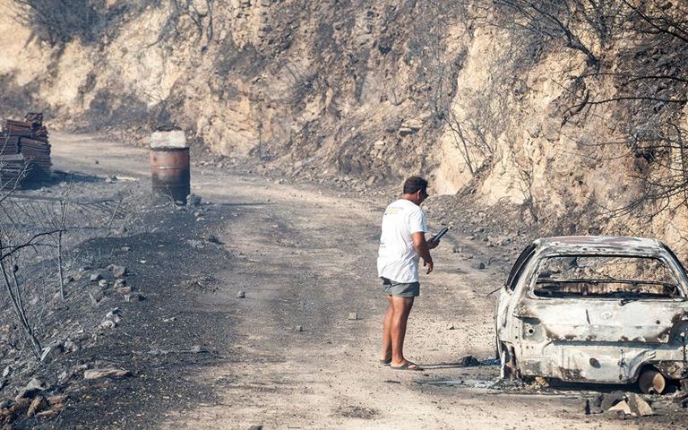 Πυρόπληκτοι: Αύριο οι πρώτες αποζημιώσεις – Τι θα γίνει με μη αδειοδοτημένους Πυρόπληκτοι: Αύριο οι πρώτες αποζημιώσεις – Τι θα γίνει με μη αδειοδοτημένους