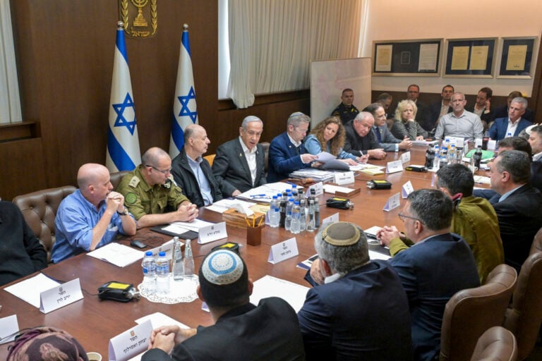 Ισραήλ:Εγκρίθηκε από το κυβερνητικό συμβούλιο η πρόταση για κατάληψη της Γάζας