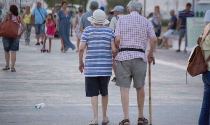 Eurostat: Οι Κύπριοι απολάμβαναν 65 χρόνια υγιούς ζωής το 2023