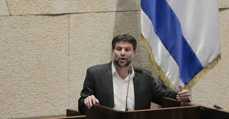 Ο ακροδεξιός ΥΠΟΙΚ απαιτεί από Νετανιάχου πιο σκληρό σχέδιο επέκτασης στη Γάζα