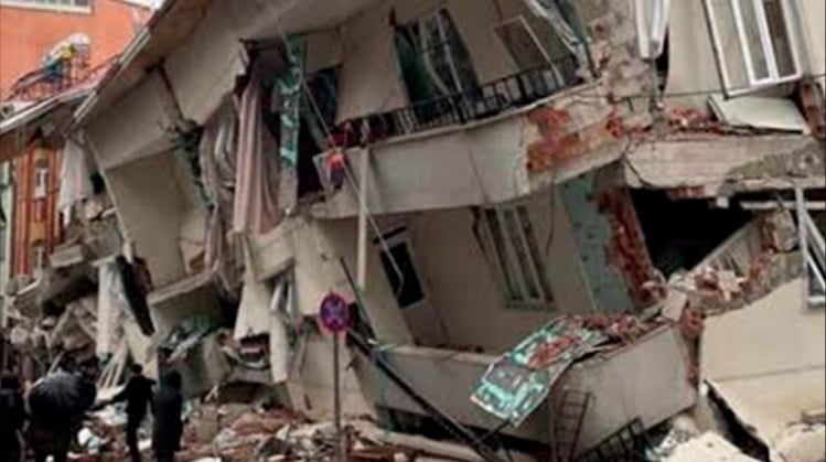 Τουρκία: Περισσότεροι από 100 μετασεισμοί (BINTEO)
