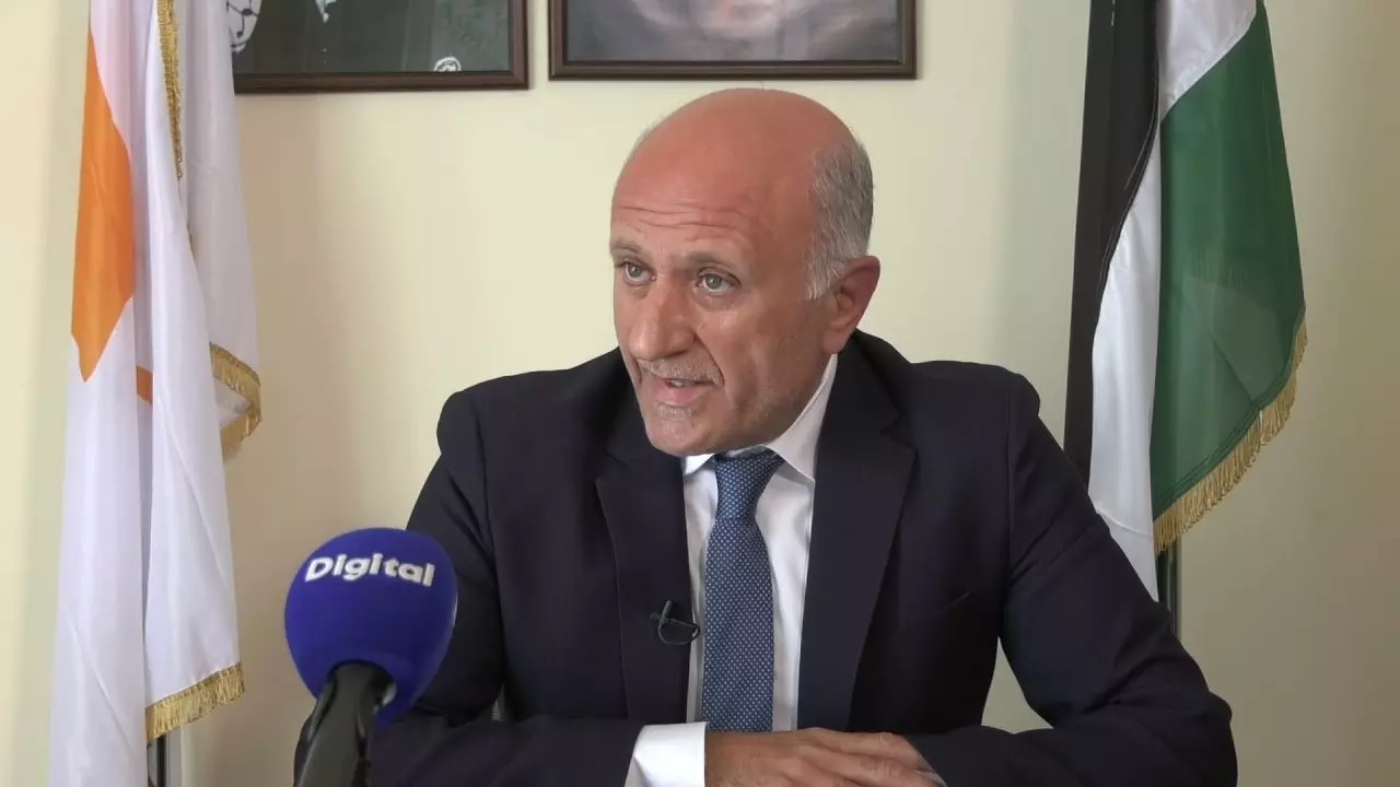 'Εκκληση Αμπντάλλα Αττάρι για μαζική αναγνώριση λιμοκτονίας στη Γάζα