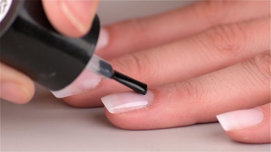 Τέλος από 1η Σεπτεμβρίου τα τζελ νυχιών με TPO -Αρχίζουν οι έλεγχοι στην Κύπρο