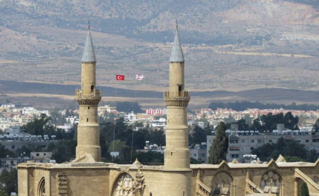 Τρία εγκαίνια κέντρων υγείας σε 3 εβδομάδες στα κατεχόμενα