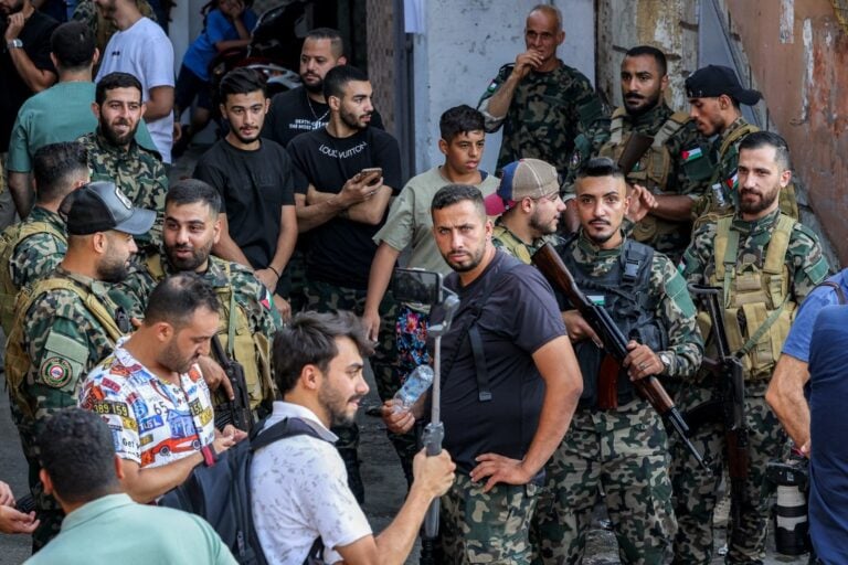 Aρχίζει ο αφοπλισμός των παλαιστινιακών καταυλισμών στον Λίβανο