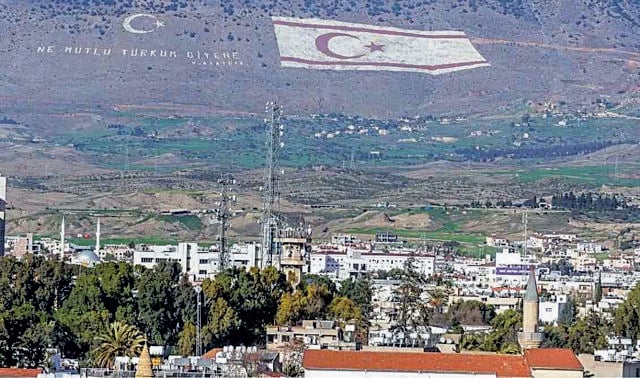 Σε ισχύ οι απαγορεύσεις για τις «προεδρικές» στα κατεχόμενα