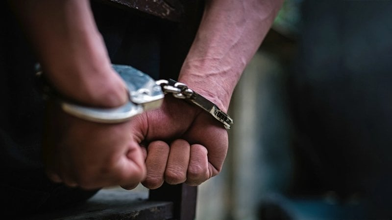 Λεμεσός: Εντόπισαν 105 γρ. κάνναβης σε χώρο στάθμευσης – Χειροπέδες σε ανήλικο Λεμεσός: Εντόπισαν 105 γρ. κάνναβης σε χώρο στάθμευσης – Χειροπέδες σε ανήλικο