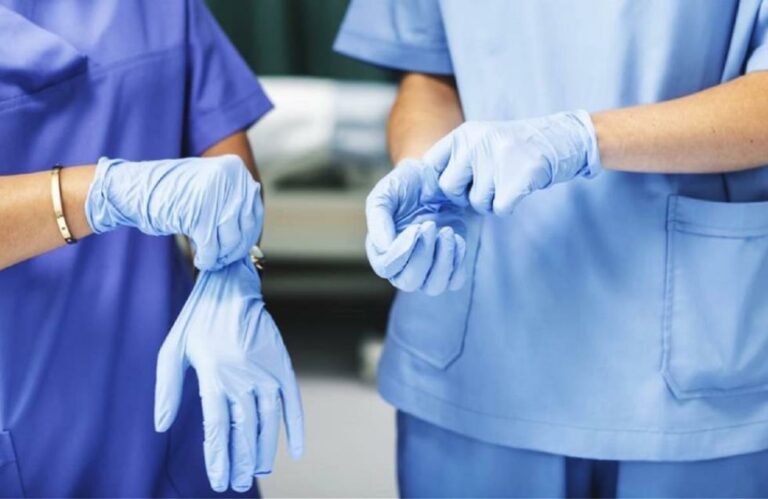 Αφυπηρέτηση στα 60 έτη ζητούν οι νοσηλευτές – «Δεν έχουμε άλλες αντοχές» (VID) Αφυπηρέτηση στα 60 έτη ζητούν οι νοσηλευτές – «Δεν έχουμε άλλες αντοχές» (VID)