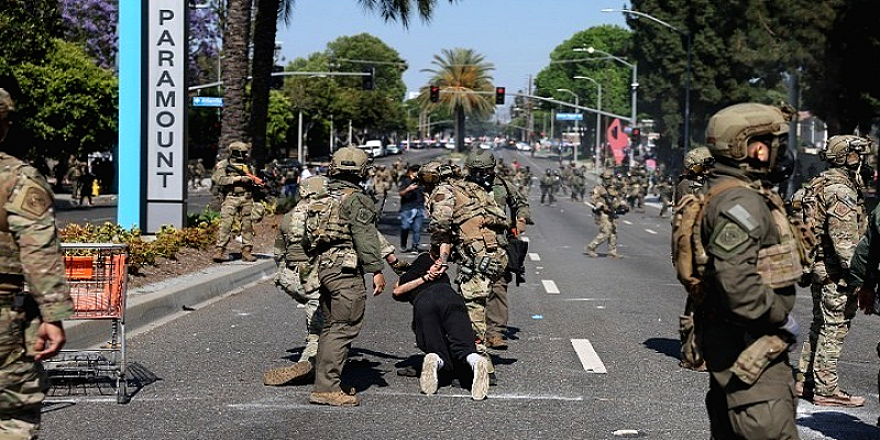 Δικαστής μπλοκάρει την ανάπτυξη Εθνοφρουράς στην Καλιφόρνια από την κυβέρνηση Δικαστής μπλοκάρει την ανάπτυξη Εθνοφρουράς στην Καλιφόρνια από την κυβέρνηση