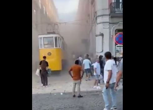 Πορτογαλία: Εκτροχιάστηκε το ιστορικό τελεφερίκ Γκλόρια-Αναφορές για νεκρούς