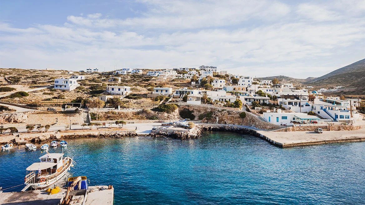 Οι Μικρές Κυκλάδες στα 10 πιο αγαπημένα «μικροσκοπικά νησιά» Οι Μικρές Κυκλάδες στα 10 πιο αγαπημένα «μικροσκοπικά νησιά»