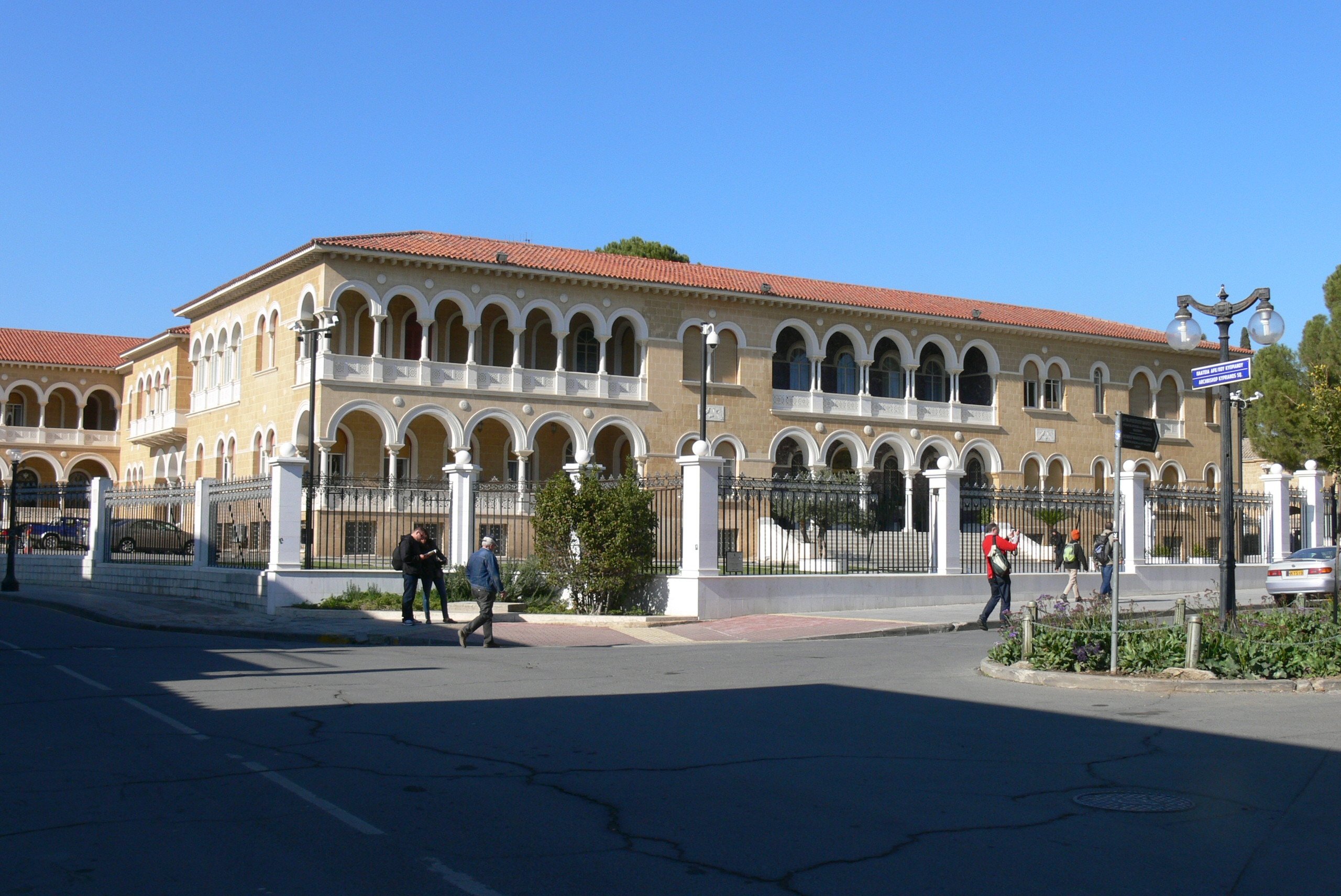 Πουργούρι και αλεύρι δώρισε η Οργάνωση Σιτηροπαραγωγών στην Αρχιεπισκοπή Πουργούρι και αλεύρι δώρισε η Οργάνωση Σιτηροπαραγωγών στην Αρχιεπισκοπή