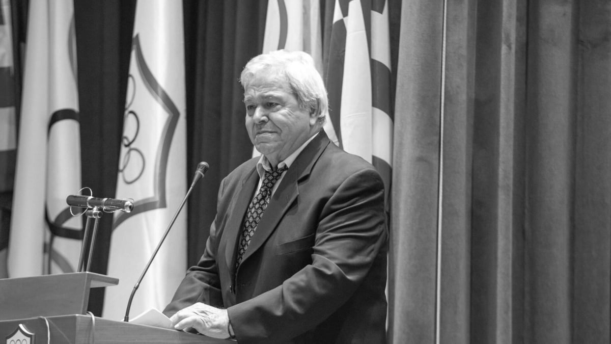 Έφυγε ο υπηρέτης του Ολυμπισμού Γιώργος Αλικάκος Έφυγε ο υπηρέτης του Ολυμπισμού Γιώργος Αλικάκος