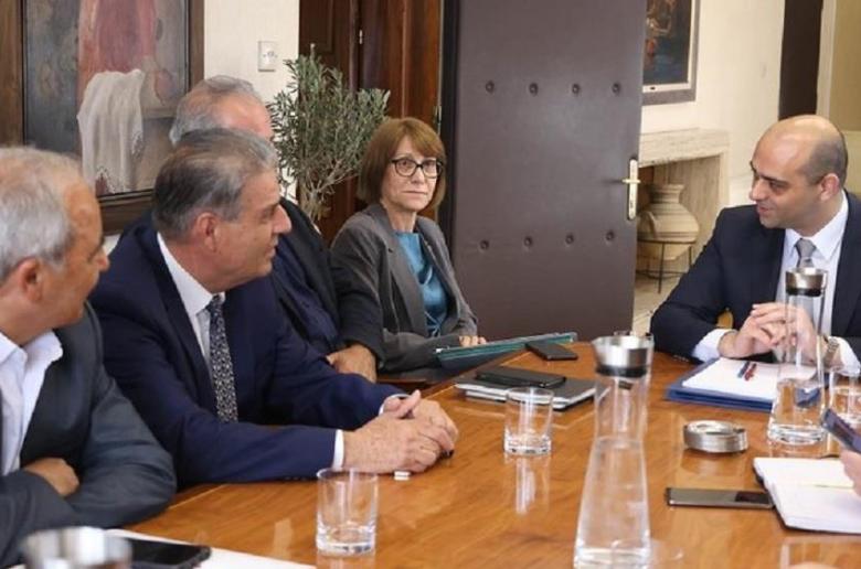 ΑΤΑ: Χωρίς αλλαγή το πλάνο για απεργία μετά τη συνάντηση Υπουργού-συντεχνιών ΑΤΑ: Χωρίς αλλαγή το πλάνο για απεργία μετά τη συνάντηση Υπουργού-συντεχνιών