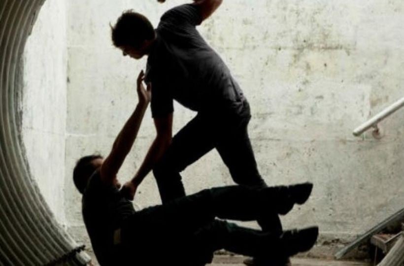 Λάρνακα: Χειροπέδες σε 16χρονο – Έδειρε μαζί με άλλους δύο αλλοδαπούς