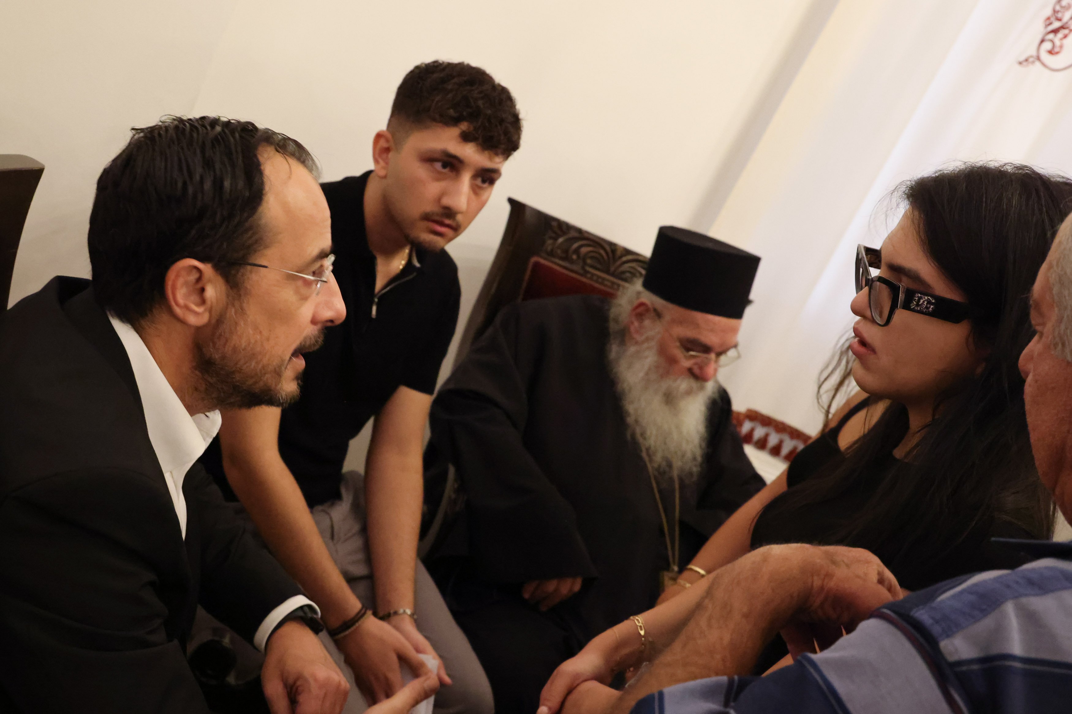 ΠτΔ: Δίπλα στους συγγενείς των θυμάτων «Ήλιος» η Πολιτεία ΠτΔ: Δίπλα στους συγγενείς των θυμάτων «Ήλιος» η Πολιτεία