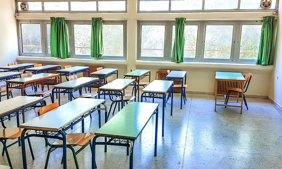 Καταγγελίες για σχολεία-εργοτάξια και μη εγκατάσταση κλιματιστικών Καταγγελίες για σχολεία-εργοτάξια και μη εγκατάσταση κλιματιστικών