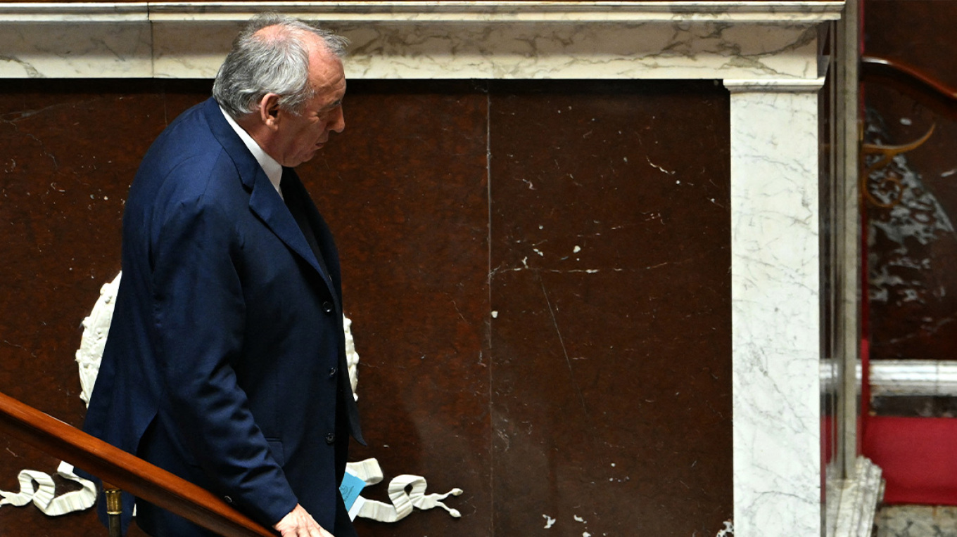 Γαλλία: Κατέρρευσε η κυβέρνηση Μπαϊρού – Σε βαθιά πολιτική κρίση η χώρα Γαλλία: Κατέρρευσε η κυβέρνηση Μπαϊρού – Σε βαθιά πολιτική κρίση η χώρα